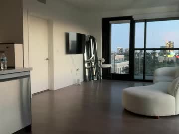 bellamillerx's chat room