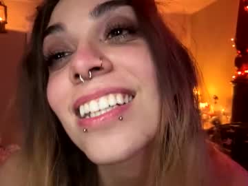 ghoulogic_444's chat room