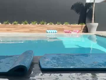 chloecookk's chat room