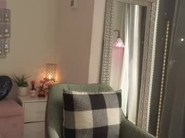 mysticxkitty's chat room