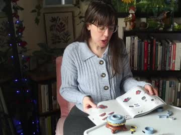 ellynaomi's chat room