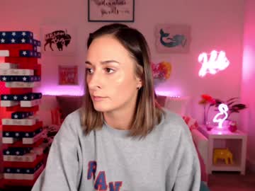 holihurricane's chat room