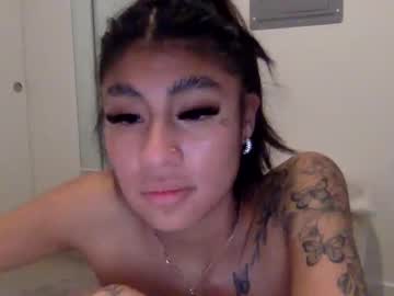 pretty_girl828687's chat room