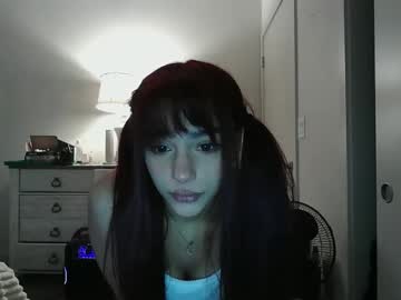 esoterickitten777's chat room