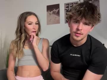 thekiraskys's chat room