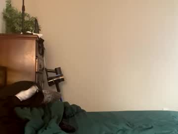 intothewoodswego's chat room