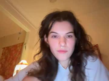 sky_lounge's chat room