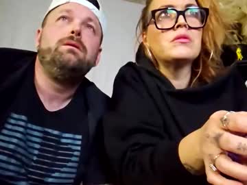 coupleoffantastics's chat room