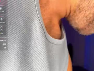 bigguylilmiss's chat room