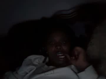 kinkycoupleinteracial's chat room