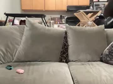 laylakitten4's chat room