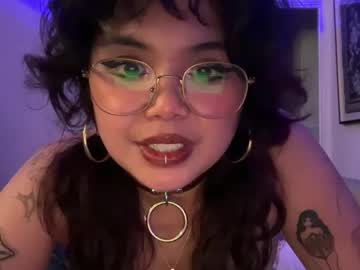 toro_luna's chat room