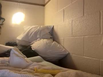 mixedmamas's chat room