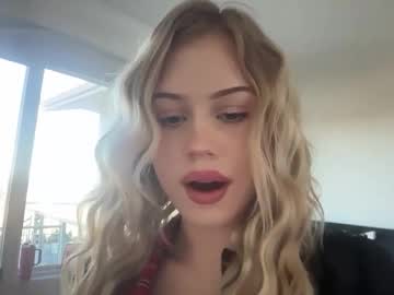 lunarose17's chat room