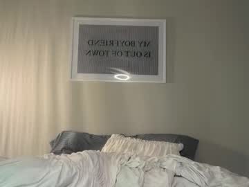 parisangel7's chat room