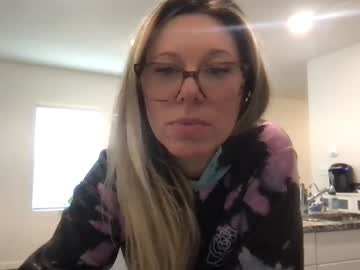 texas_blonde's chat room