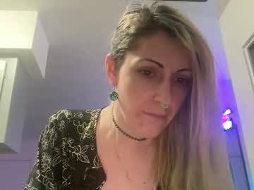 quickandcurious's chat room