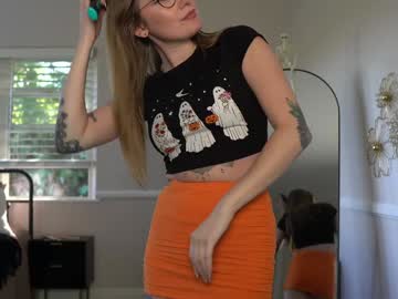 emma_ruby's chat room