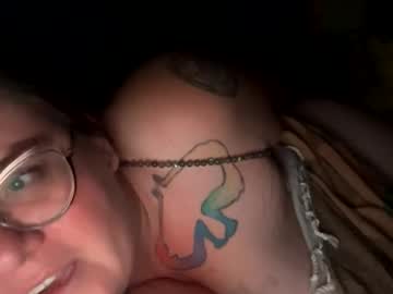 harlequincurve's chat room