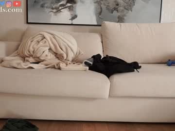 serareads's chat room