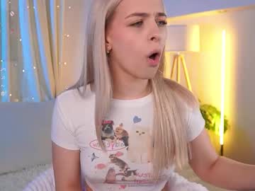 d0ll_eyes_'s chat room