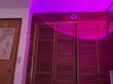 averyyy333's chat room