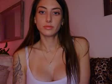 fantasy4uxxx's chat room