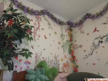 aliceriverscam's chat room