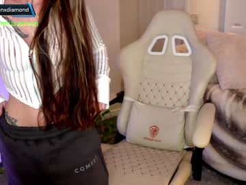 ashlyndiamond's chat room