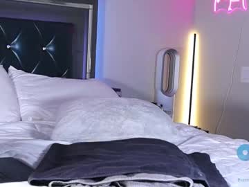 veronicadiazxxx's chat room