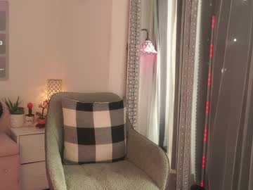 mysticxkitty's chat room