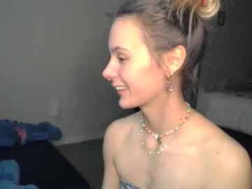 shyy_petitebaby's chat room