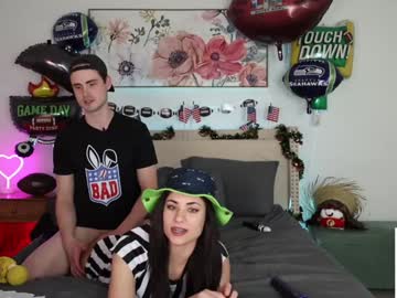 ari_lovexo's chat room