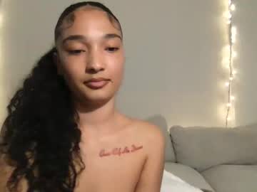 rosalinatoosexy's chat room