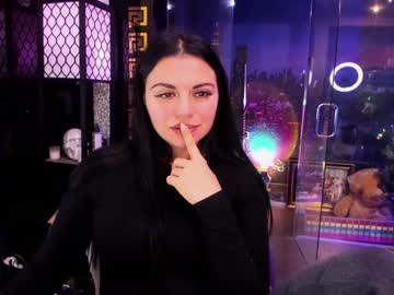 alma_pearl's chat room