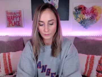 holihurricane's chat room