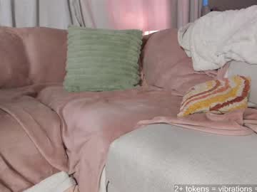 laurenxcros's chat room