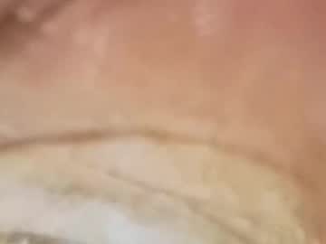 kibrombariu45's chat room