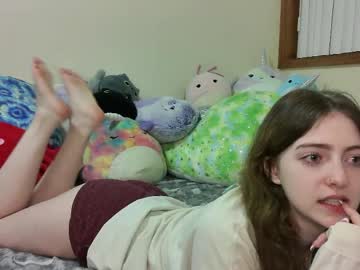 myrawood's chat room