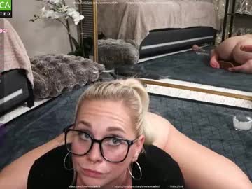 lovemoscarlett's chat room