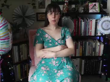 ellynaomi's chat room