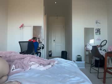 kenziesmithh's chat room