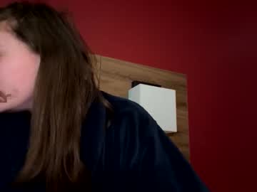 deepthroatqueen33's chat room