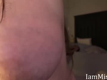 iammisstery's chat room