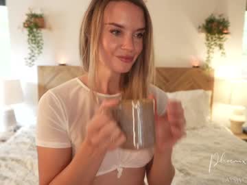 phoenix_taylor's chat room