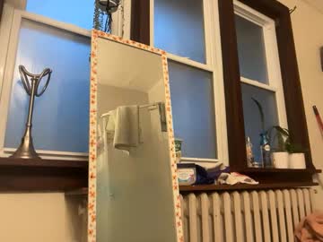 kinkycoupleinteracial's chat room