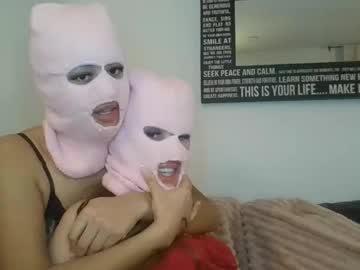 twogirlslove's chat room