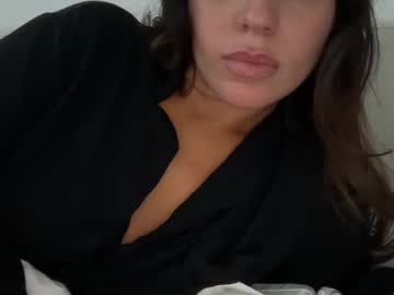 pollyyypocket's chat room