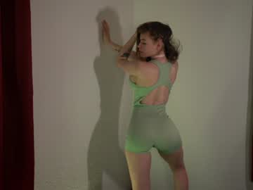 chloewildd's chat room