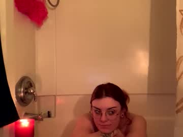 intothewoodswego's chat room